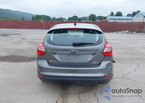 2013 Ford Focus Se from USA, damaged, VIN 1FADP3K22DL104805